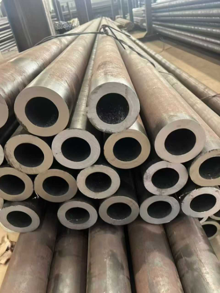 綿陽維修廠別劃走！裝載機液壓管現貨定尺切割，第三方檢測達標，當天就能發貨！